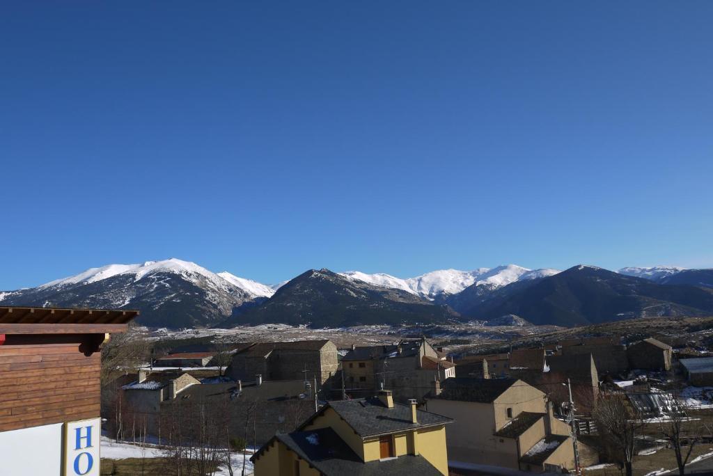 Font-Romeu-Odeillo-Via Hotel L'Oustalet מראה חיצוני תמונה