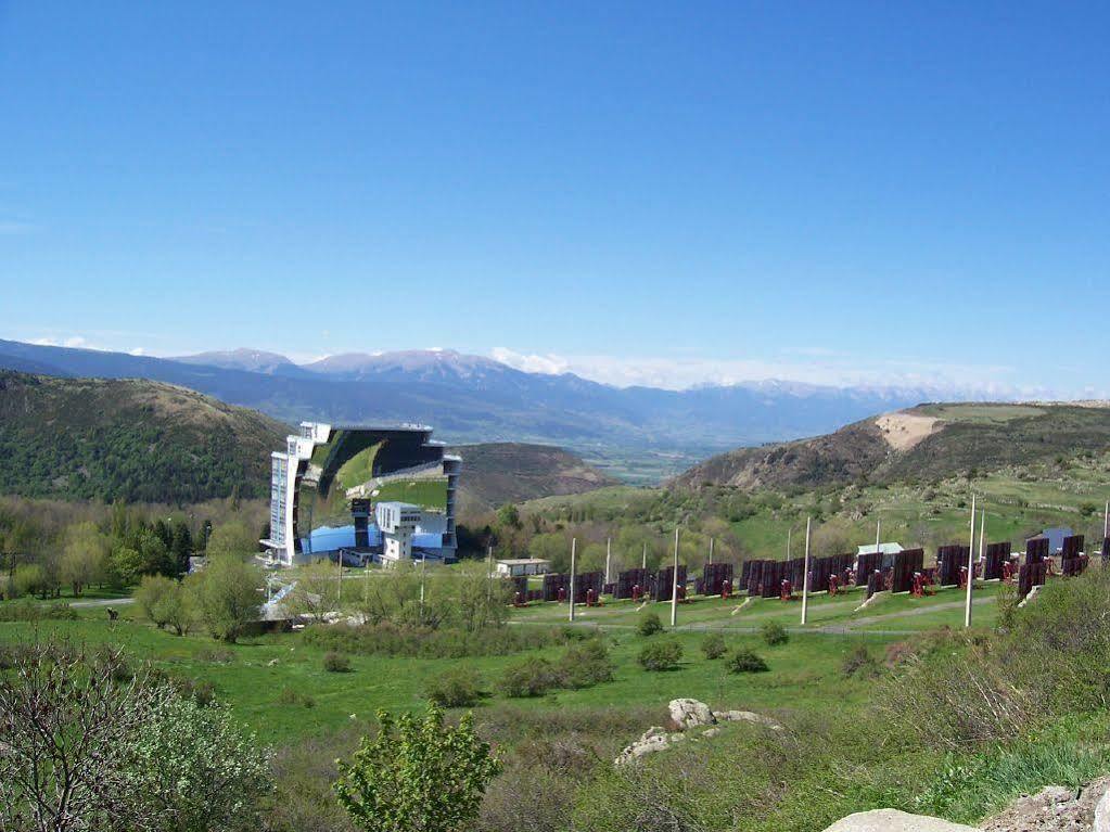 Font-Romeu-Odeillo-Via Hotel L'Oustalet מראה חיצוני תמונה