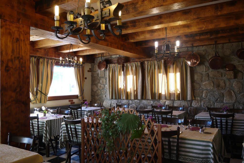 Font-Romeu-Odeillo-Via Hotel L'Oustalet מראה חיצוני תמונה